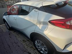 تويوتا سي اتش ار